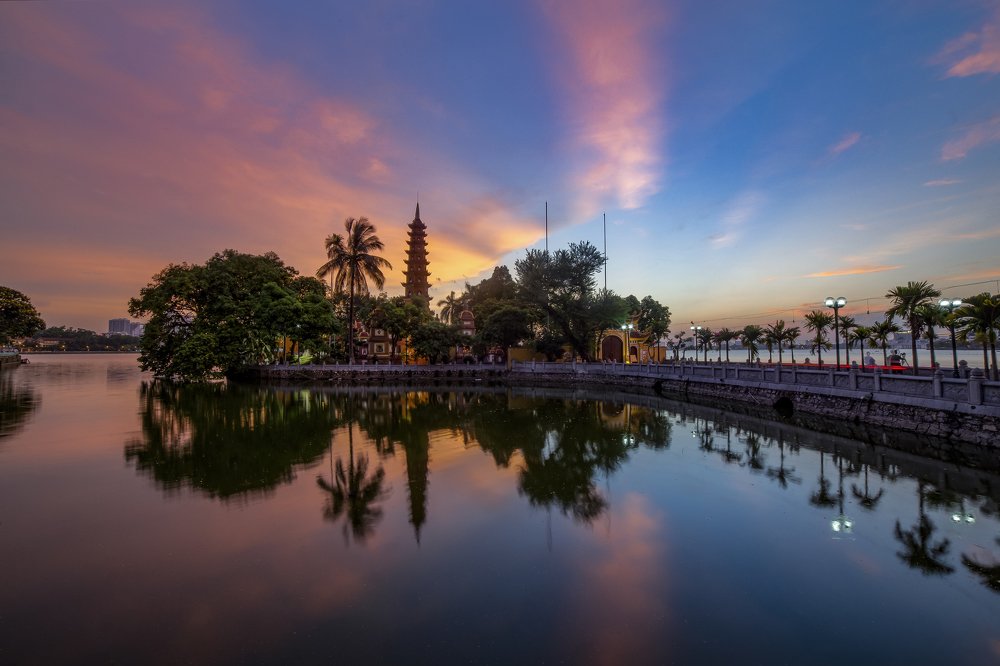 Photograph by Sky Hunter Duy Quang