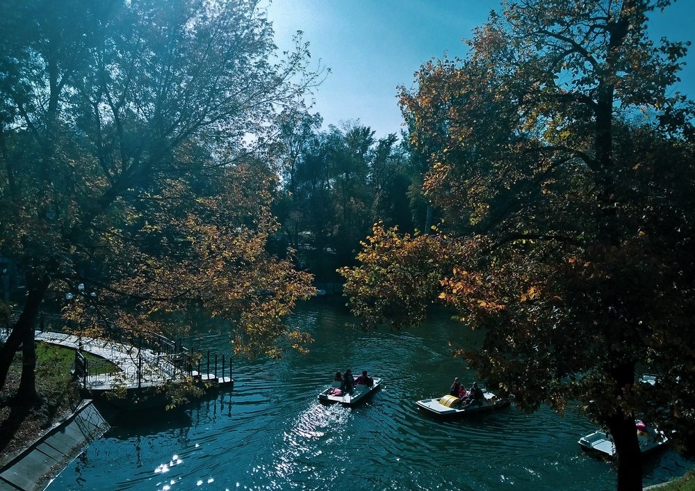 Центральный Парк Культуры и Отдыха имени Горького, Алматы