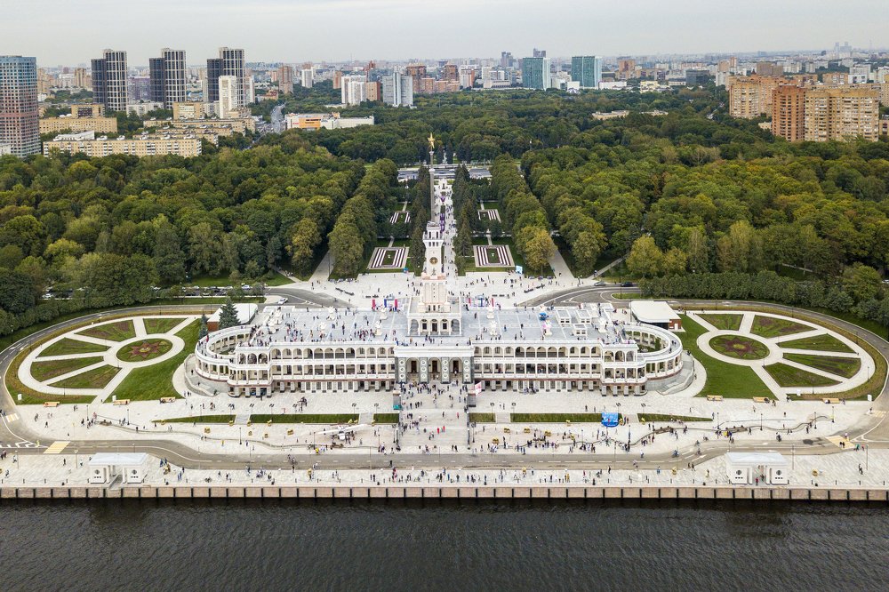 Photograph by Mihail Frolov