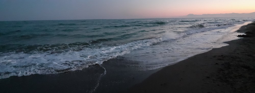 seaside - берегом моря