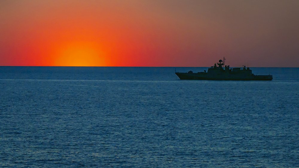 Закат в Севастополе.