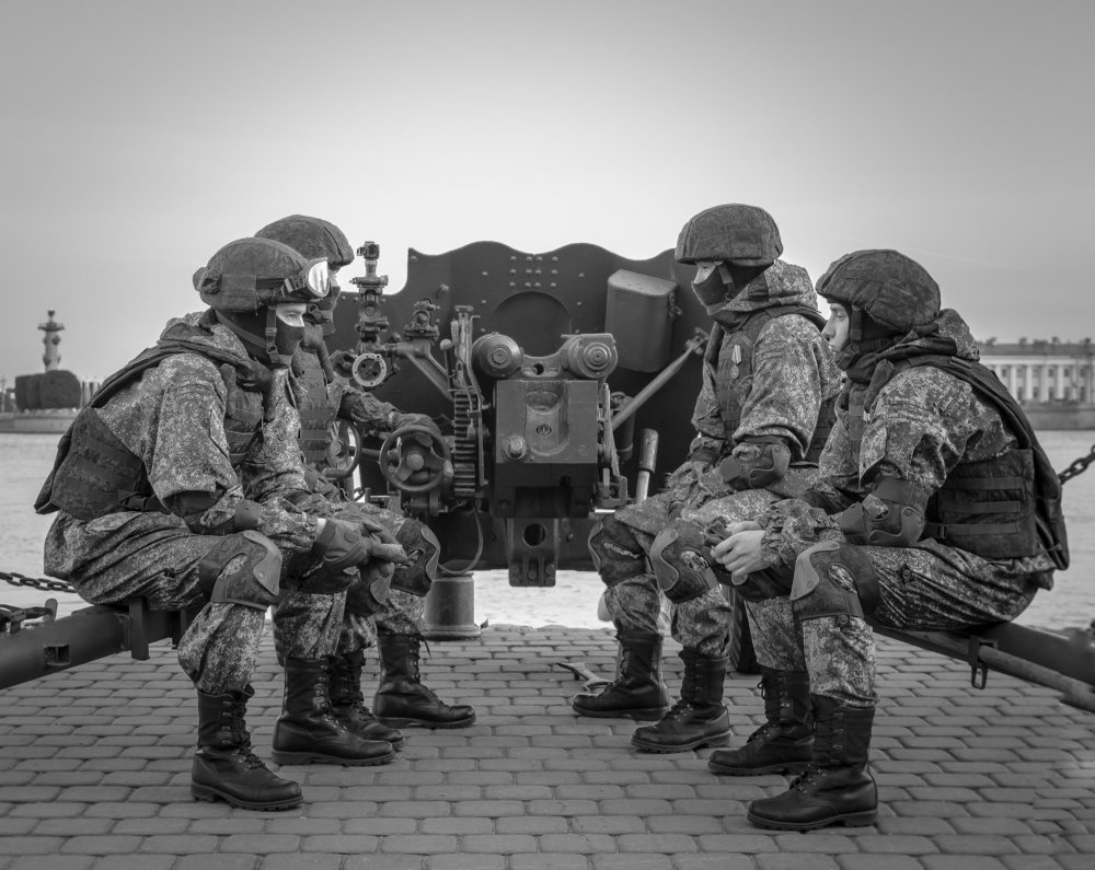 Перед салютом