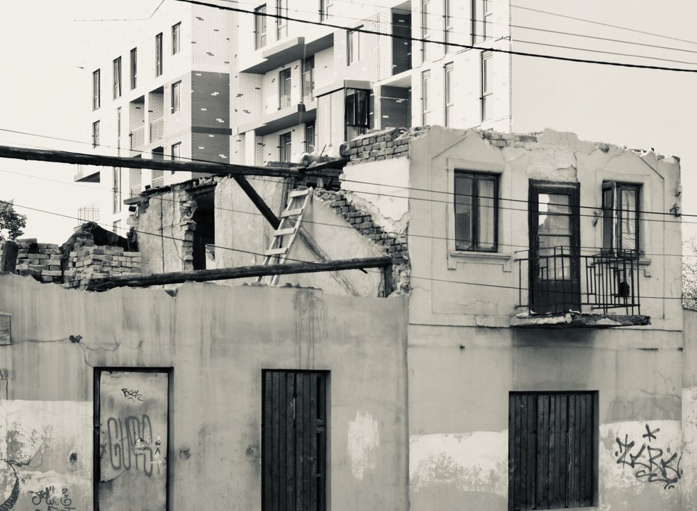 «Св€тлое» будушчие