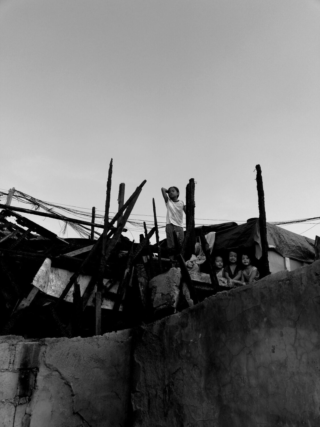 Shelter behind the ruin