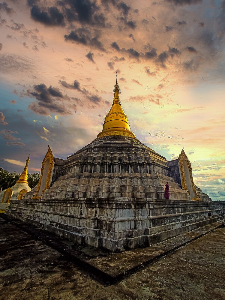 Photograph by KoKhun159 Khun Wai Yan Phyo