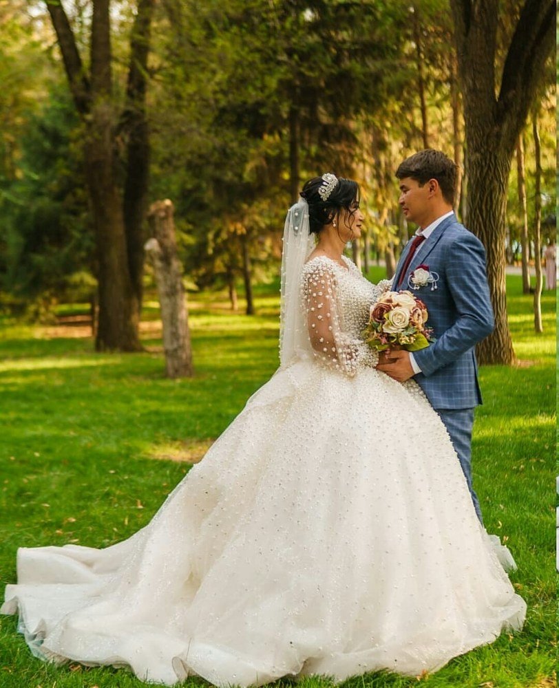 Photograph by Bogdan Lamanov