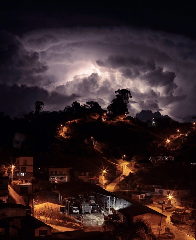 Photograph by Juan Lopez