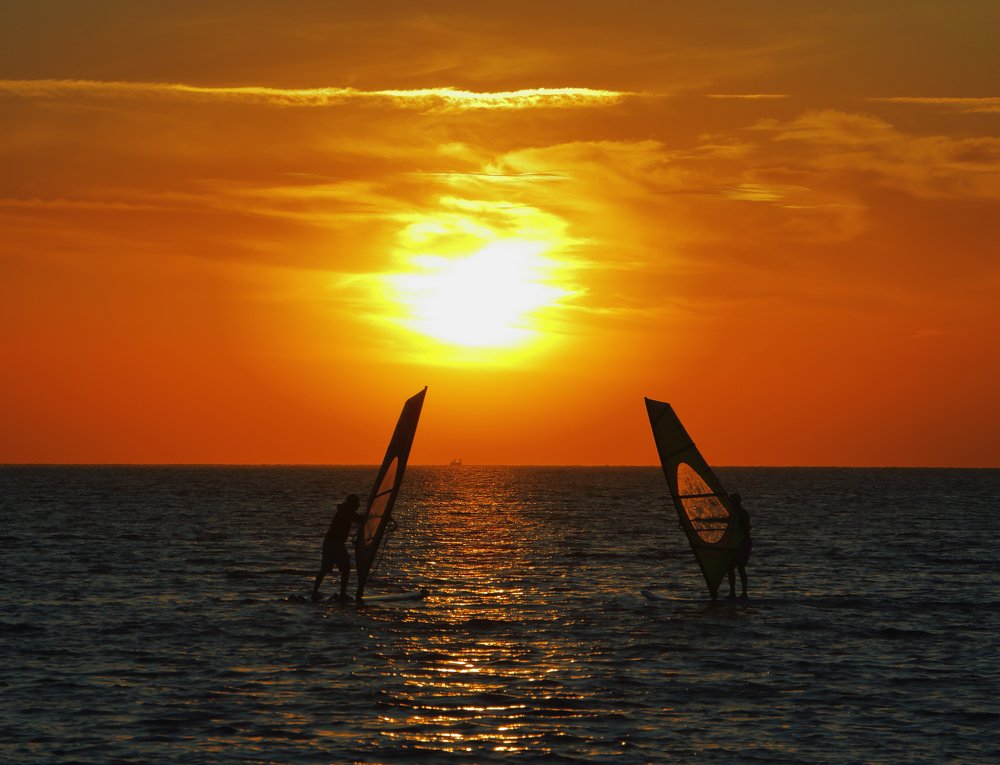 "Утомлённое солнце..."