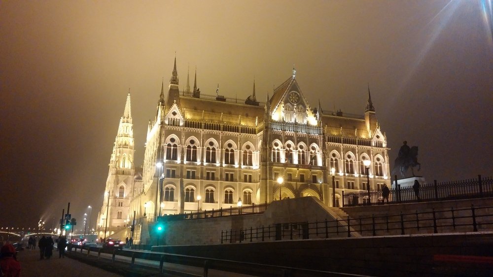 Будапешт. Декабрь. Туман.
