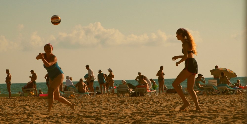 Пляжный волейбол(пятое фото)