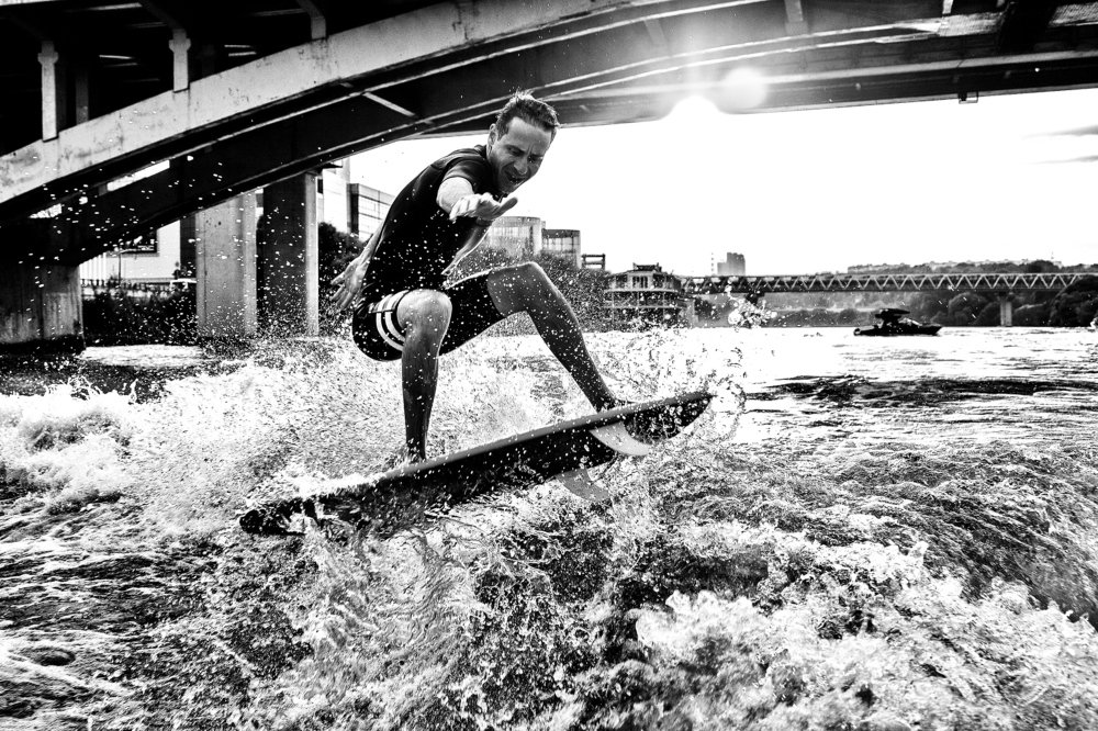 Покоряя волны