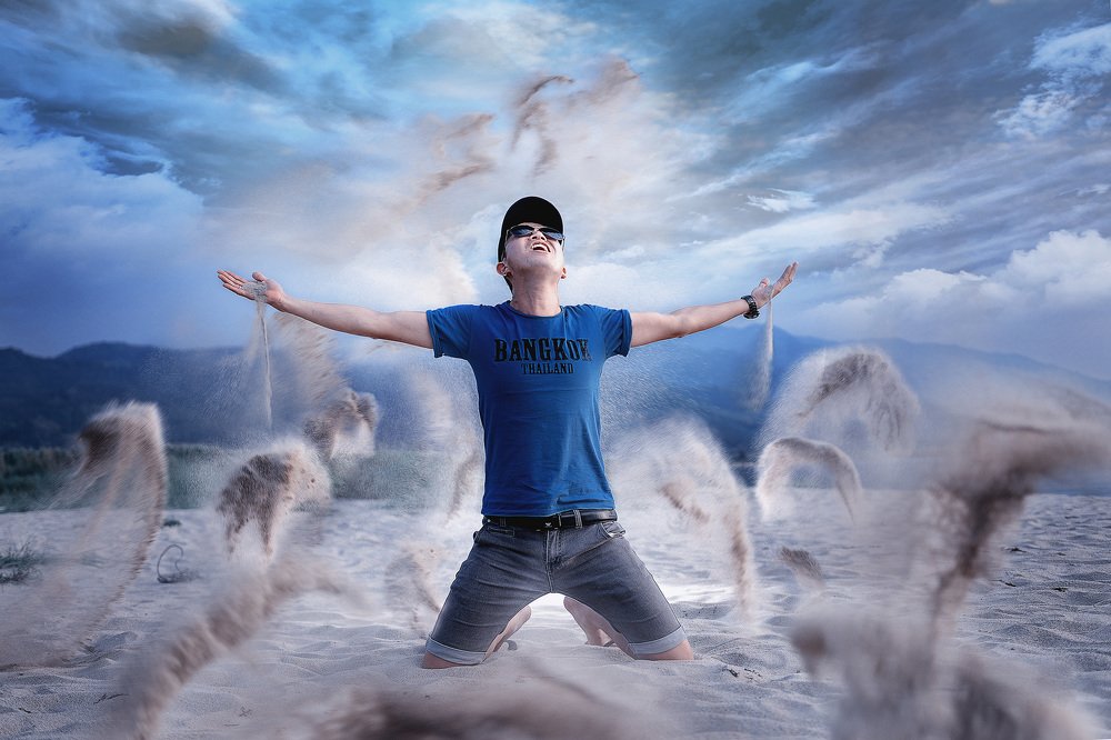 Photograph by Sai Moe