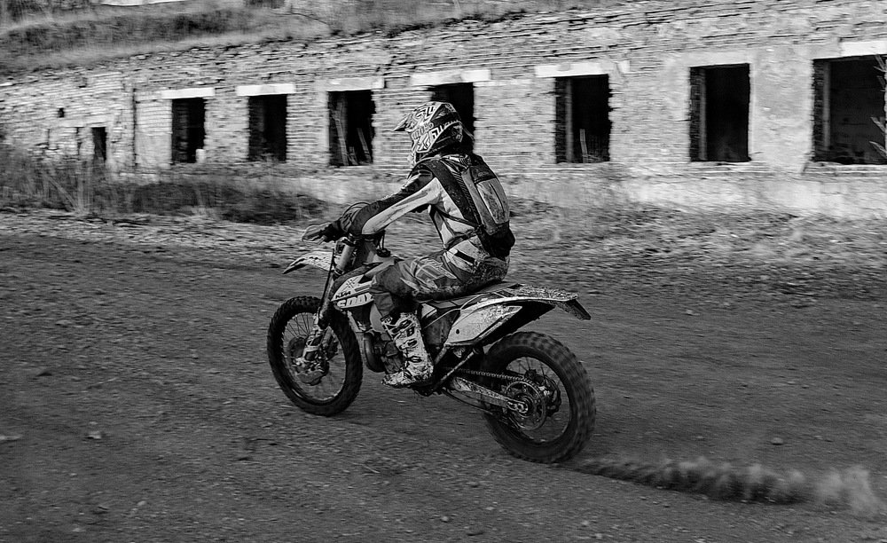 Фотография автора АЛЕКСАНДР ЦЫГЕЛЬНЮК