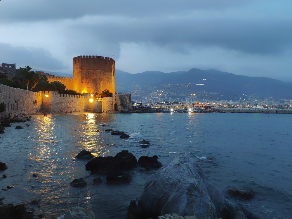 Вечер у Аланийский крепости.