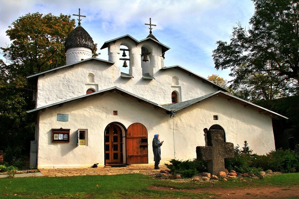 Храмы Пскова