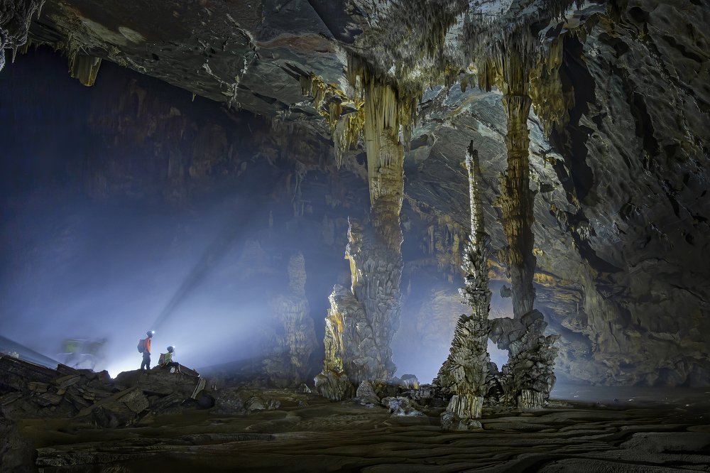 Explore Tien cave