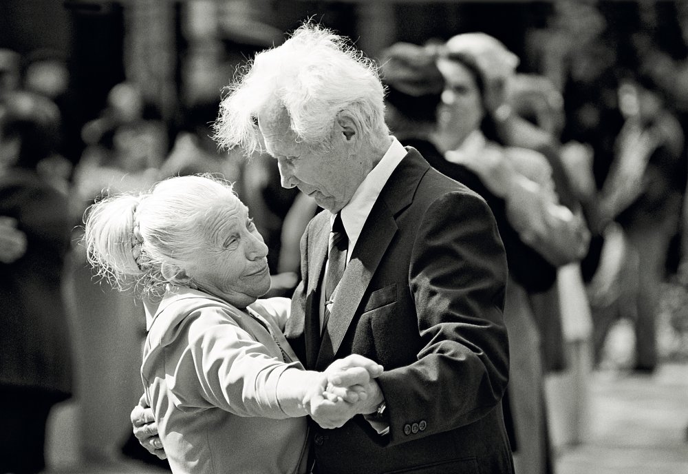 Photograph by Roman Barisev