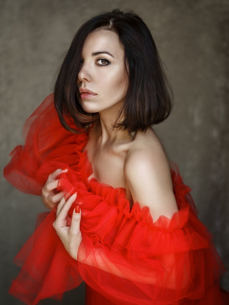 Строгая нежность