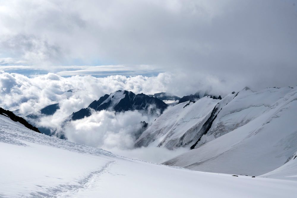 Выше облаков