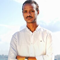 Tarek  El Magrabe - фотограф