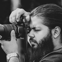 Pooriya Abhariya - фотограф