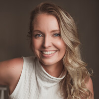 CAMILA ZANCANARO - photographer