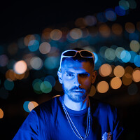 Pouya Saeidi - photographer