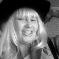 Larisa Gella - photographer