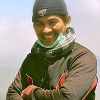 James Arthur Watulingas - photographer