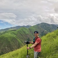 Rommel De Castro - фотограф